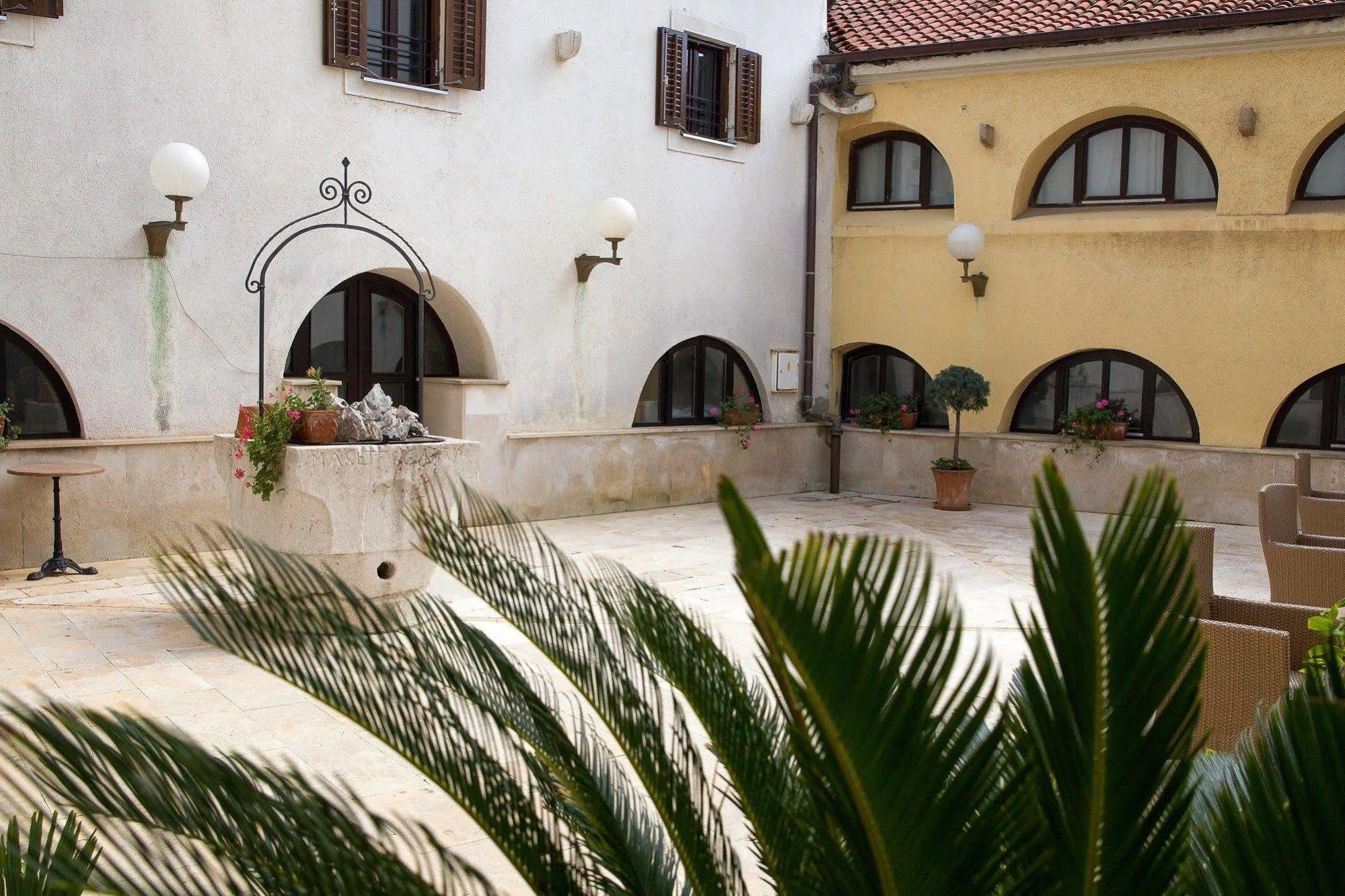 Hotel Kastel Crikvenica Eksteriør billede