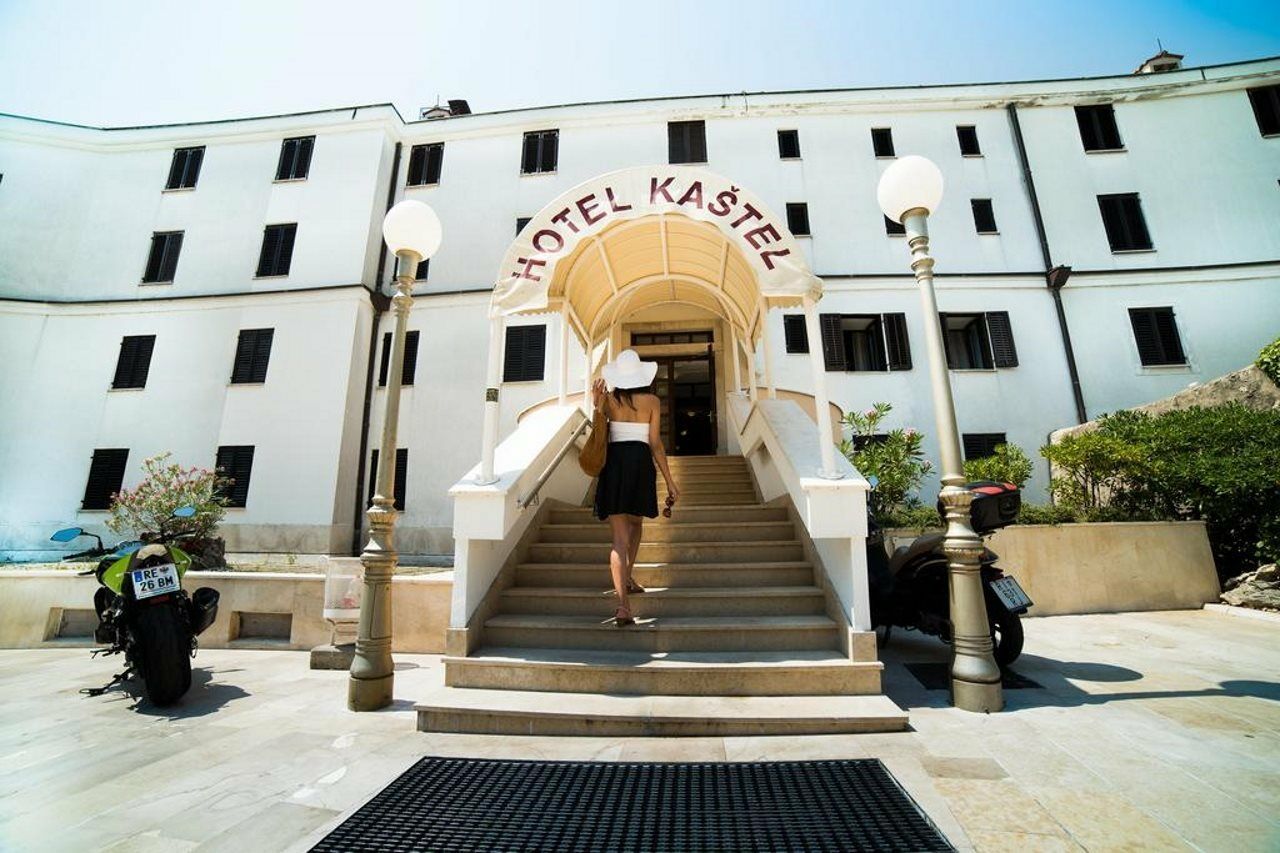Hotel Kastel Crikvenica Eksteriør billede